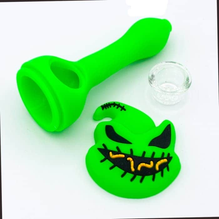 PIPA SILICONA HALLOWEEN 12,5CM Desmontada.