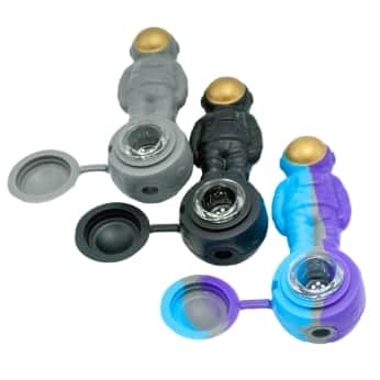 PIPA SILICONA ASTRONAUTA 12,5CM Diferentes modelos.