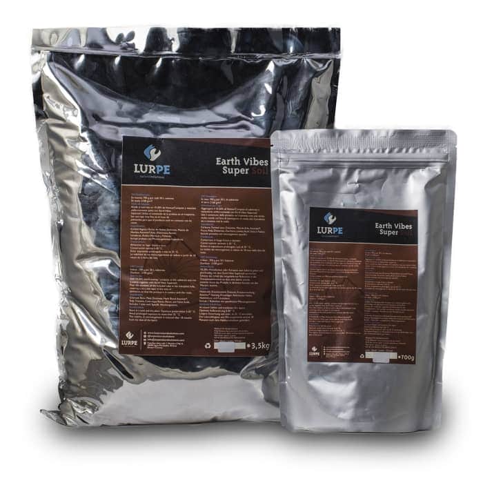 Paquete Earth Vibe Supersoil de Lurpe. Formato 700g, 3'5 g y 20 kg.