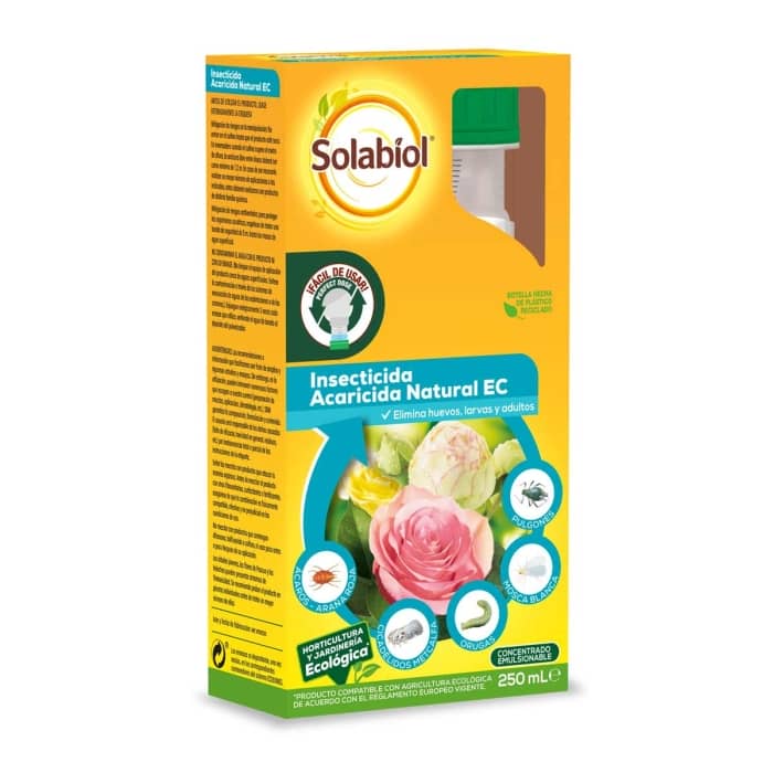 Solabiol Insecticida Acaricida natural EC de amplio espectro a base de piretrinas y aceite de colza. Envase de 250ML con caja