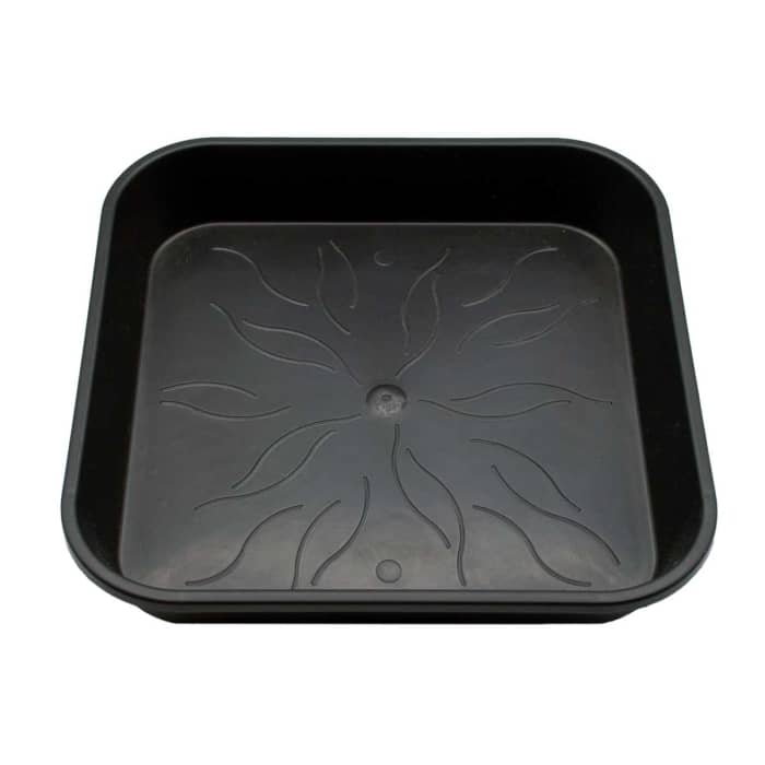 Plato para maceta cuadrado 17cm de plastico