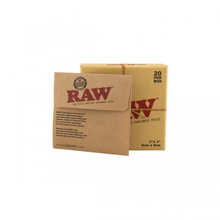 RAW SOBRE PERGAMINO