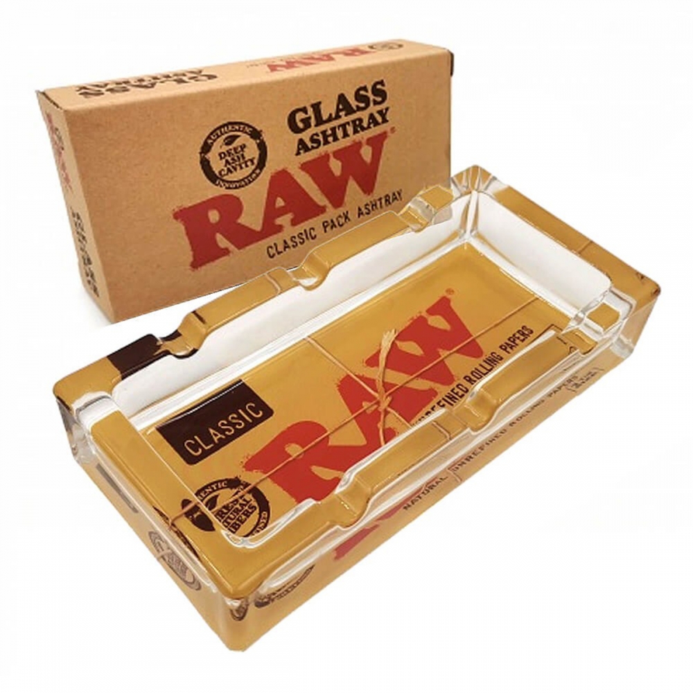 Cenicero de cristal, de la marca RAW con caja