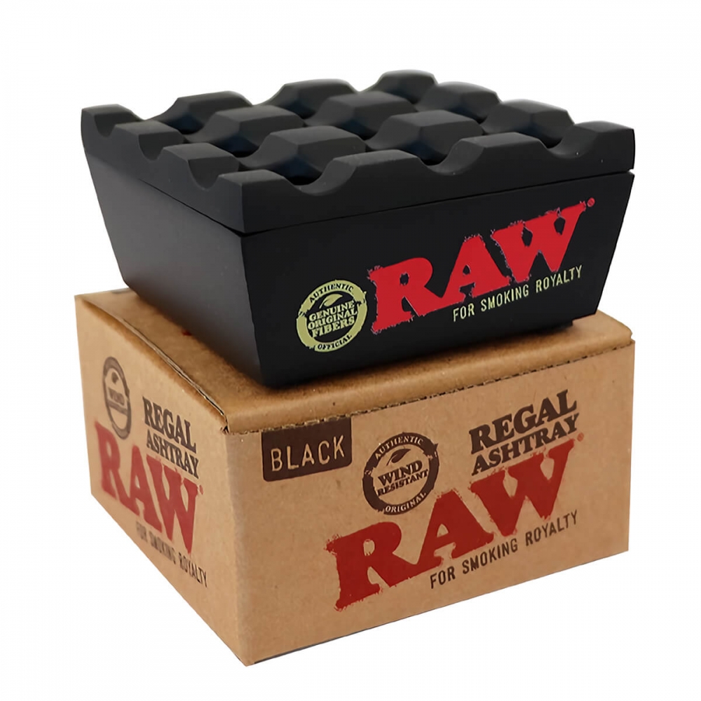 Cenicero Raw de metal Regal de 8x8x4cm, caja.