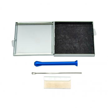 Kit esnifador con caja metálica, espejo, cuchilla, turulo y cucharilla
