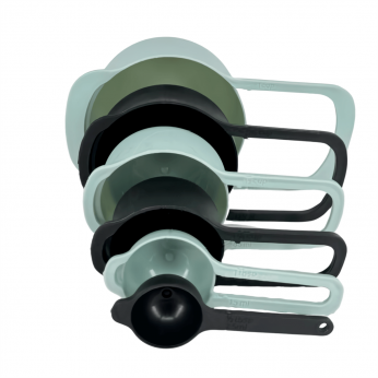 Set de cucharas para dosificación de líquidos y polvo, diferentes modelos.