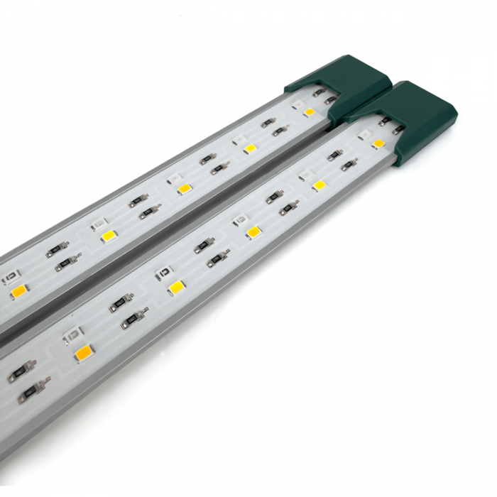 Propagador mini invernadero con luz LED y sustrato, diodos.