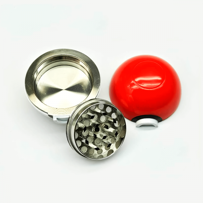 Grinder pokeball para marihuana con forma de bola Pokémon. Abierto.