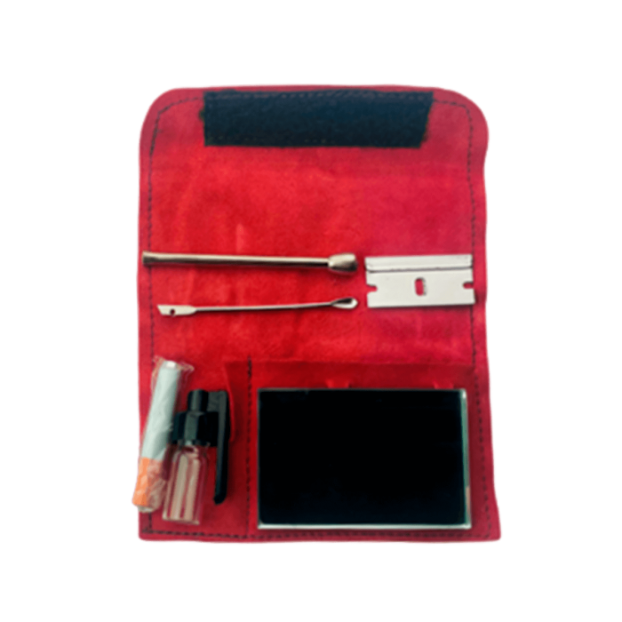 Kit esnifador rojo con 6 utensilios para vicio.