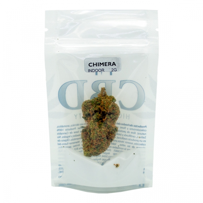 Flores CBD Chimera de la marca FP, cogollo compacto.