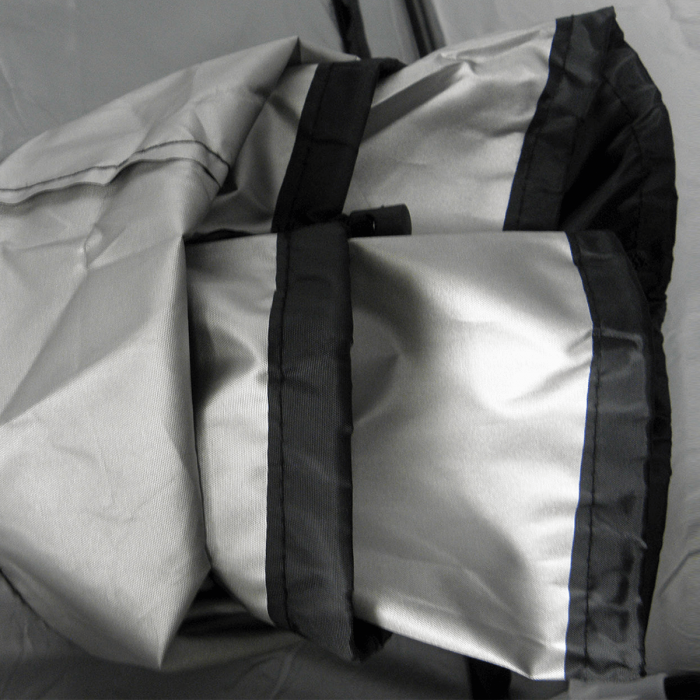 Cultibox Light 100x100x200 cm. Doble cierre en salida de aire.