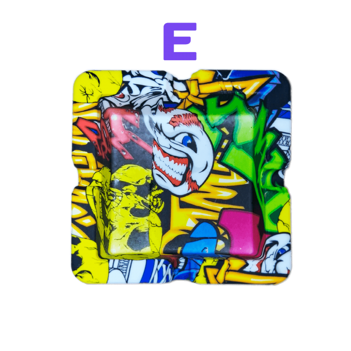 Cenicero de silicona dibujos con temática halloween de 9 x 9 cm, modelo E.