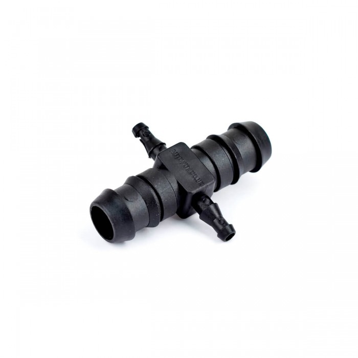 Unión en Cruz para ssistemas de riego con 16mm de tubería.
