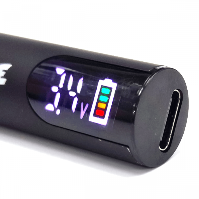 Batería para Vapeadores con pantalla LCD Iguana Smoke, nivel de batería y voltaje.