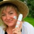 Crema facial protectora solar cannaprotect spf50 de 50 ml con CBD, aplicación.