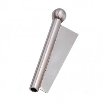 Esnifador turulo de metal con tarjeta para picar y dosificar.