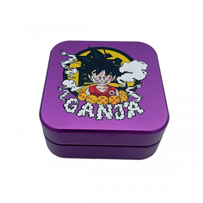 Grinder cuadrado metálico 2 partes, modelo B Goku, cerrado.