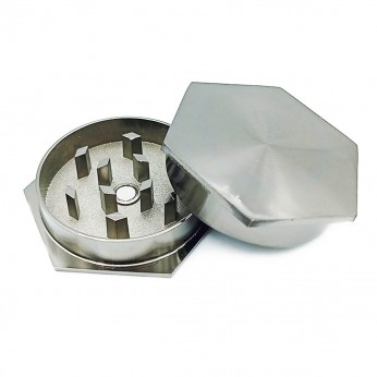 Grinder de metal con forma de hexágono para marihuana.