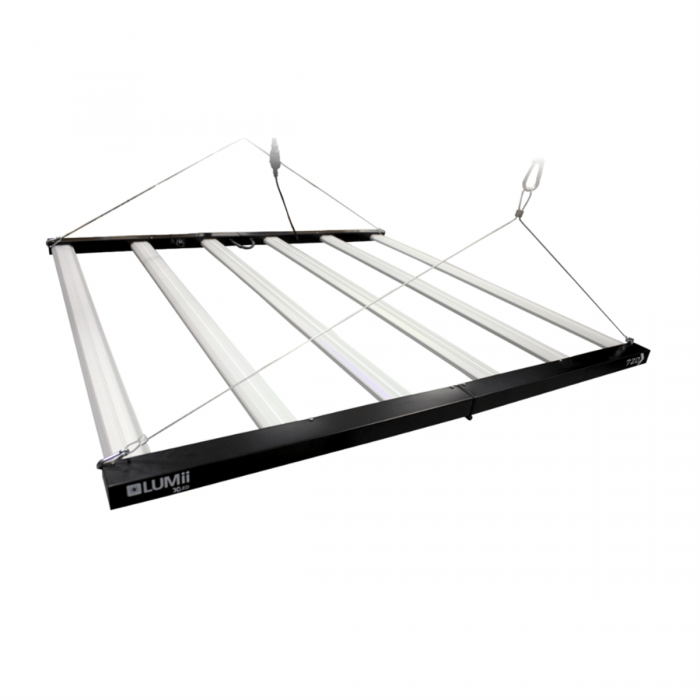 Equipo LED Lumii Xled 720w, perspectiva.
