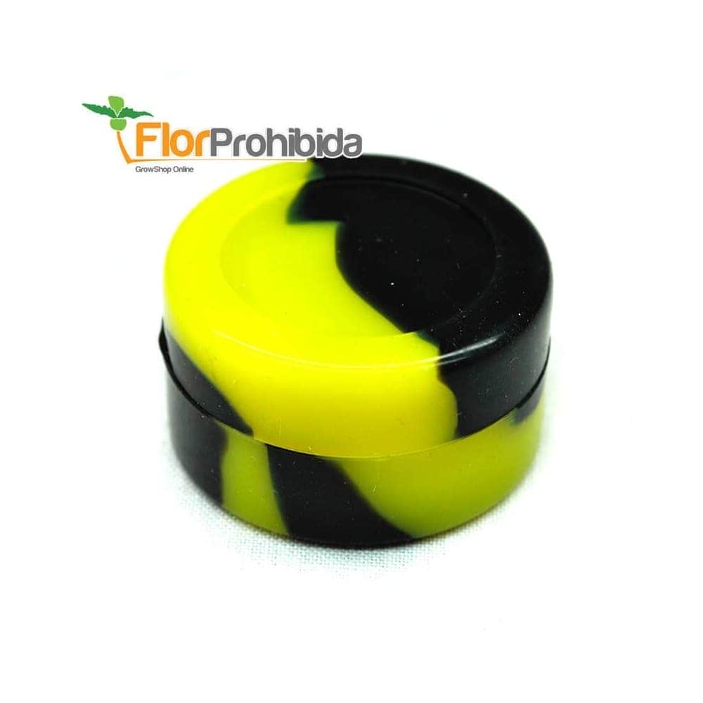 Bote de silicona antiadherente para extracciones de BHO. Negro y amarillo.